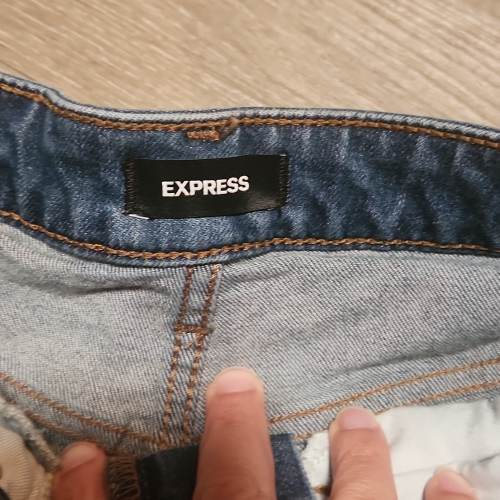 Express Midrise Boyfriend  Jeans - Picture 2 of 6